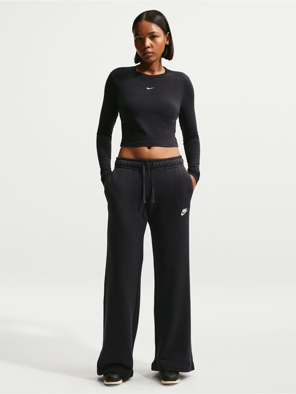 NWT Nike Sportswear Club Fleece Wide-Leg Sweatpants